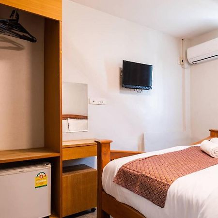 Go Inn Khaosan Road Бангкок Екстер'єр фото